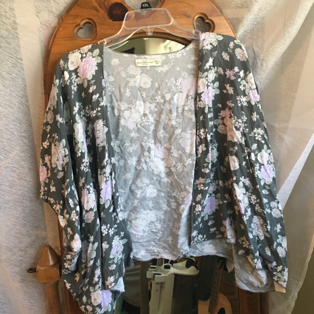 Flowy Kimono